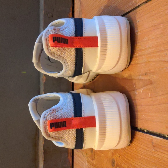 **BNIB** Puma sneakers for boys - Picture 4 of 6